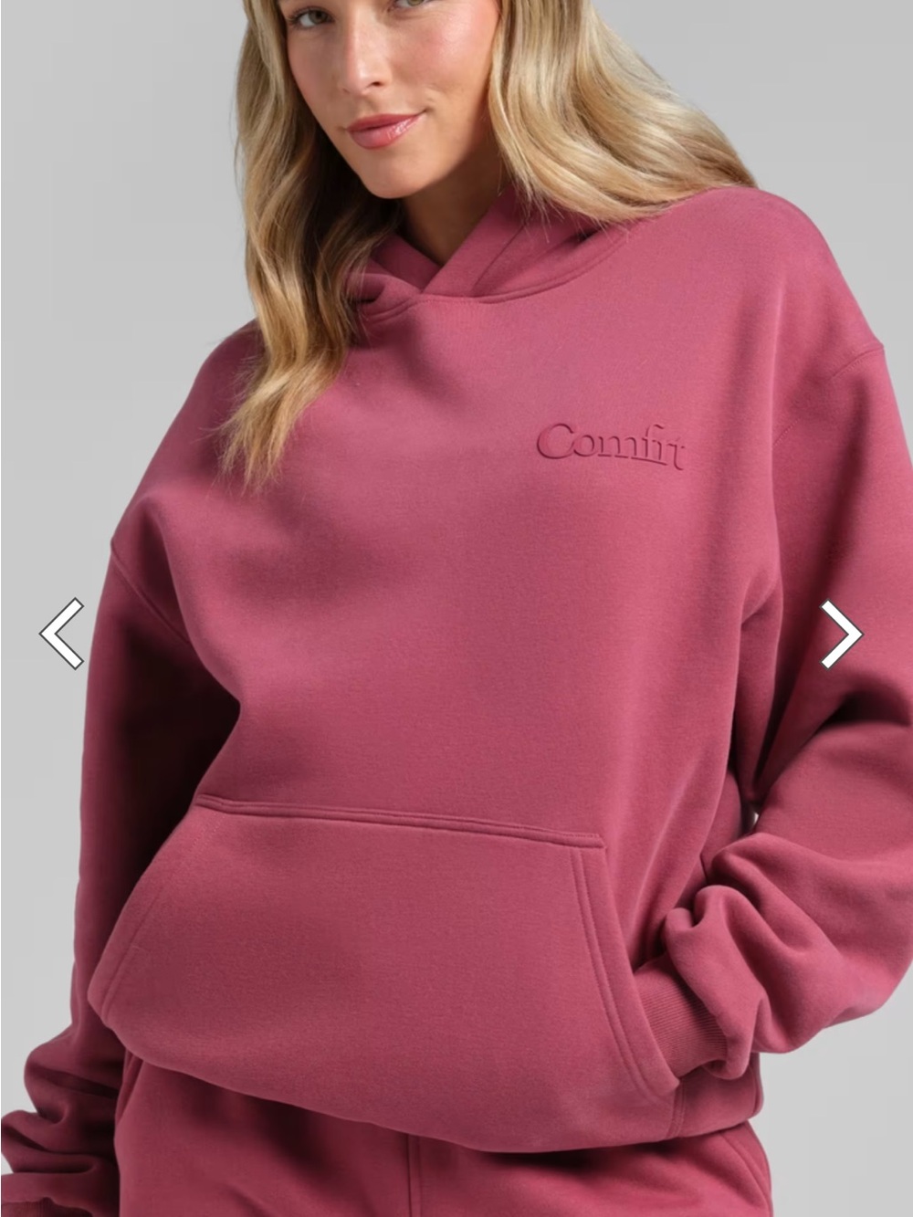 Comfrt Minimalist Hoodie – Mega size medium Berry